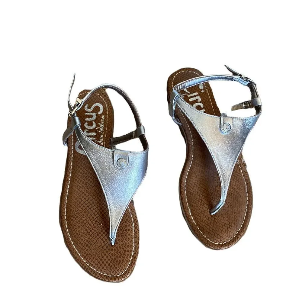 Circus by Sam Edelman “Carolina” Flat Sandal Silver Size 6.5